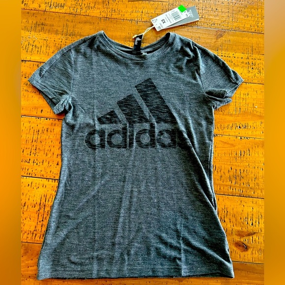 adidas Tops - 𝅺Adidas Winners Tee - XS